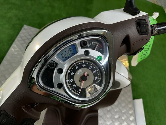 2013 Honda SH, белый, 215000 рублей - вид 15