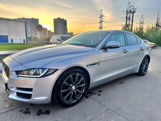 2018 Jaguar XE I, серебристый, 1900000 рублей, вид 1