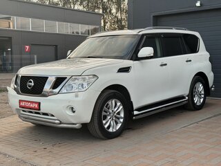 2013 Nissan Patrol VI (Y62), белый, 1799000 рублей, вид 1