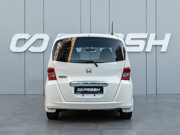 2009 Honda Freed I, белый - вид 3
