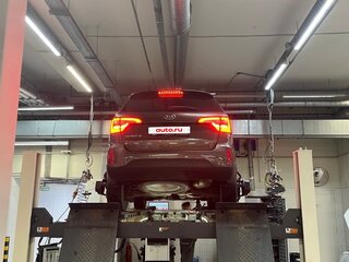 2014 Kia Sorento II Рестайлинг, бежевый, 1580000 рублей, вид 3