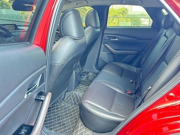 2023 Mazda CX-30 I, пурпурный, 2050000 рублей - вид 8