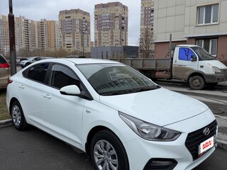 2018 Hyundai Solaris II, белый, 1150000 рублей, вид 3