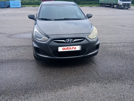 2014 Hyundai Solaris I, серый, вид 2