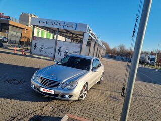 2008 Mercedes-Benz E-Класс 200 III (W211, S211) Рестайлинг, серебристый, 950000 рублей, вид 3
