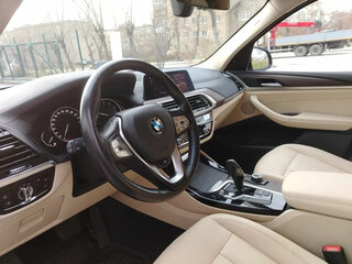 2020 BMW X3 20i xDrive III (G01), чёрный, 3150000 рублей, вид 3
