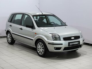 Ford Fusion I
