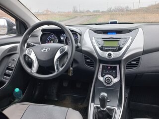 2012 Hyundai Elantra V (MD), чёрный, 1200000 рублей, вид 5