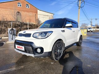 2018 Kia Soul II Рестайлинг, белый, 1970000 рублей, вид 1