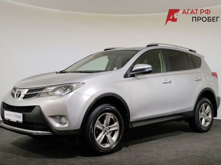 Toyota RAV4 IV (XA40)