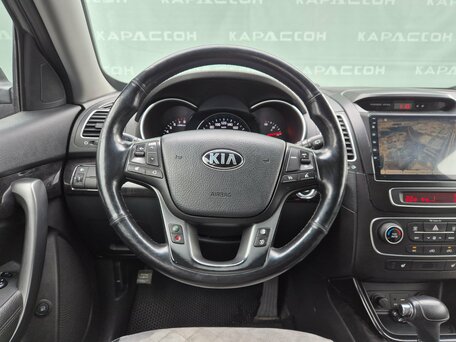 2020 Kia Sorento II Рестайлинг, серый, 1880000 рублей, вид 5