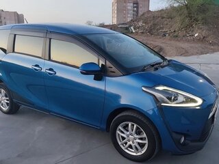 2017 Toyota Sienta II, синий, 1100000 рублей, вид 3