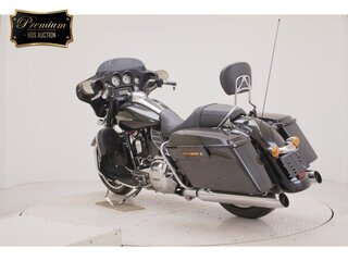 2013 Harley-Davidson Street Glide, чёрный, 1000000 рублей, вид 5