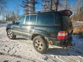 2003 Toyota Land Cruiser 100 Series Рестайлинг 1, чёрный, 1300000 рублей, вид 3