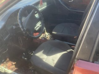 1989 Audi 80 IV (B3), красный, 100000 рублей, вид 3