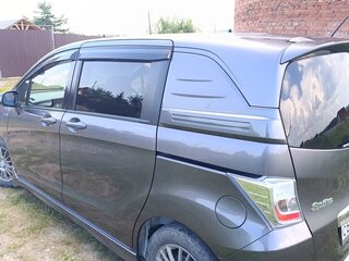 2012 Honda Freed Spike I Рестайлинг, серый, 880000 рублей, вид 4