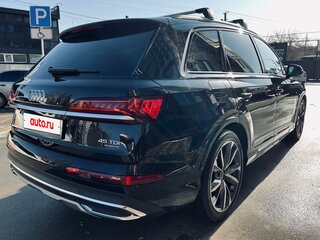 2022 Audi Q7 45 TDI II (4M) Рестайлинг, чёрный, 7950000 рублей, вид 5