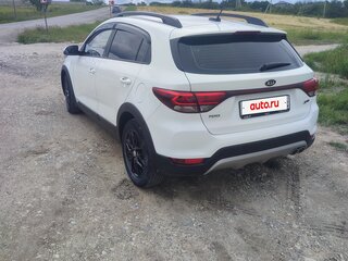 2018 Kia Rio X-Line IV, белый, 1400000 рублей, вид 4