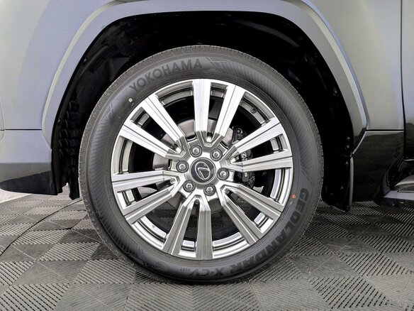 2026 Lexus LX 600 IV, чёрный, 20700000 рублей - вид 7