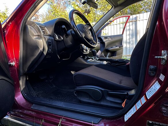 2010 Subaru Impreza XV III, красный, 749000 рублей - вид 2