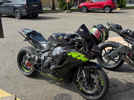 2017 Honda CBR 1000 RR/RA Fireblade, серый, 2000000 рублей, вид 2