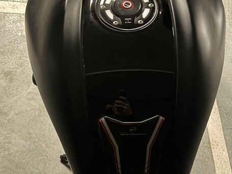 2019 Ducati Diavel 1260, чёрный, 1800000 рублей, вид 4