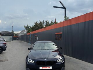2011 BMW 5 серии 523i VI (F10/F11/F07), синий, 1399999 рублей, вид 2