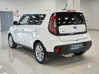 2017 Kia Soul II Рестайлинг, белый, 1209000 рублей, вид 4