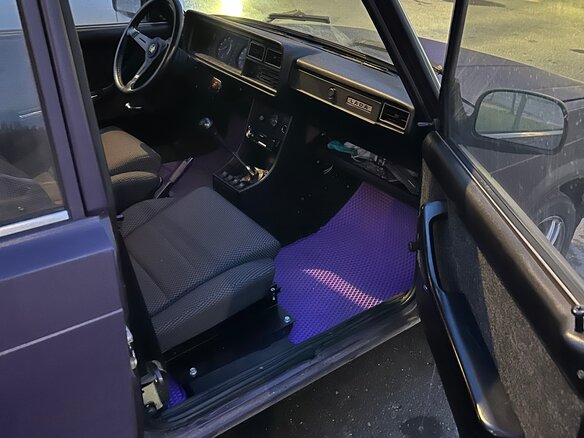 2005 Lada (ВАЗ) 2104 21047, фиолетовый, 250000 рублей - вид 4