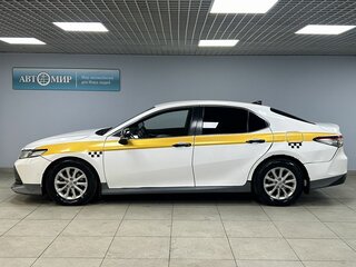 2019 Toyota Camry VIII (XV70), жёлтый, 1580000 рублей, вид 4