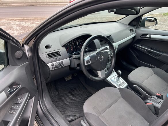 2010 Opel Astra H Рестайлинг, серый, 545000 рублей - вид 9