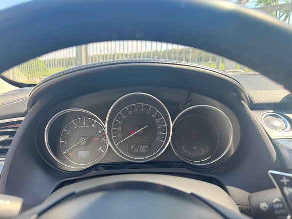 2015 Mazda 6 III (GJ) Рестайлинг, белый, 2050000 рублей - вид 9