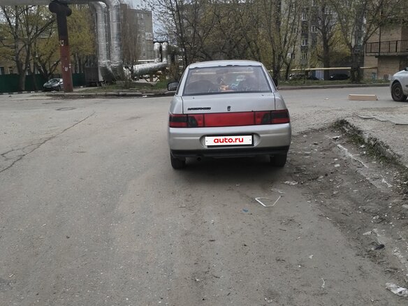 2000 Lada (ВАЗ) 2110, серебристый - вид 1