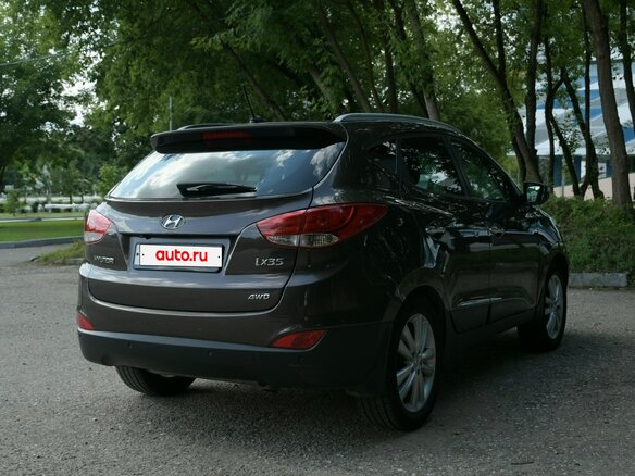 2011 Hyundai ix35 I, коричневый, 1200000 рублей - вид 4