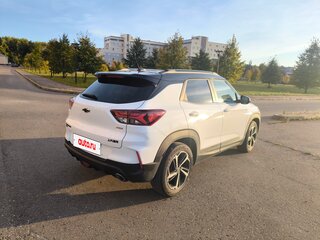 2020 Chevrolet TrailBlazer III, белый, 1900000 рублей, вид 3