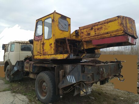 1985 МАЗ Автокраны, зелёный, 270000 рублей, вид 4