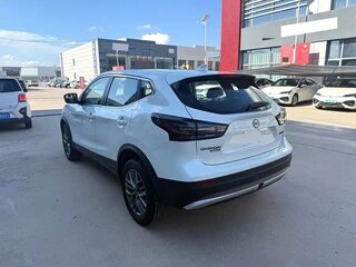 2025 Nissan Qashqai III Рестайлинг, белый, 2211609 рублей, вид 3