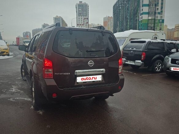 2013 Nissan Pathfinder III Рестайлинг, серый, 1500000 рублей - вид 9