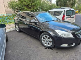 2010 Opel Insignia I, чёрный, 700000 рублей, вид 2
