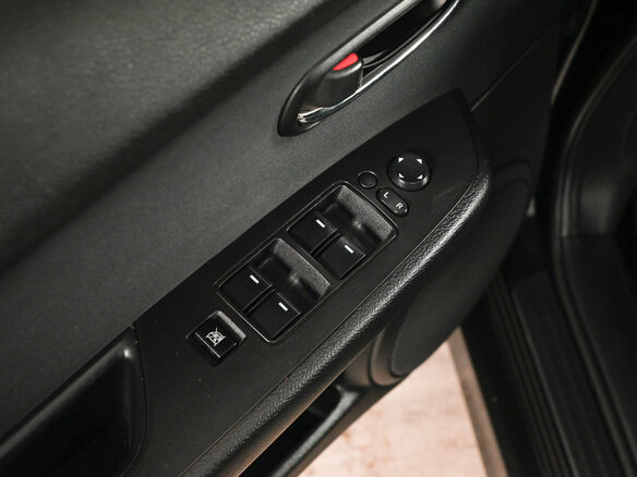 2012 Mazda 6 II (GH) Рестайлинг, чёрный, 1000000 рублей - вид 14