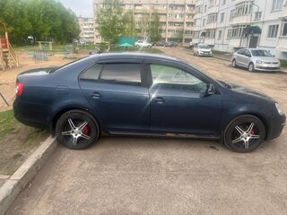 2008 Volkswagen Jetta V, серый, 450000 рублей, вид 2