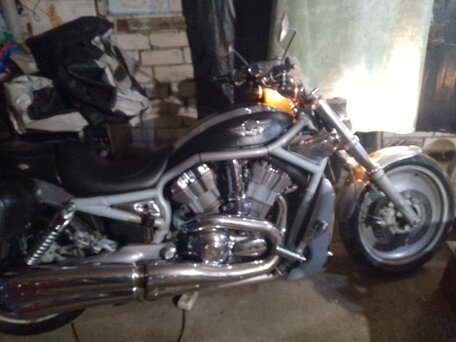 2003 Harley-Davidson V-Rod, серебристый, 650000 рублей, вид 1