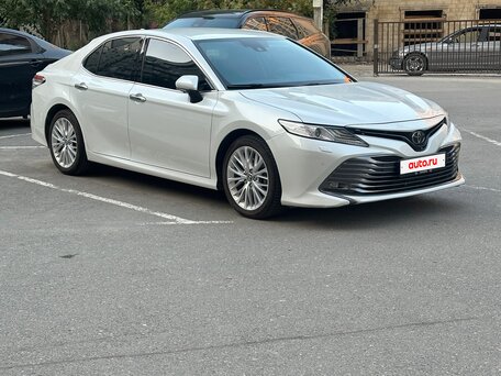 2019 Toyota Camry VIII (XV70), белый, 2670000 рублей, вид 5