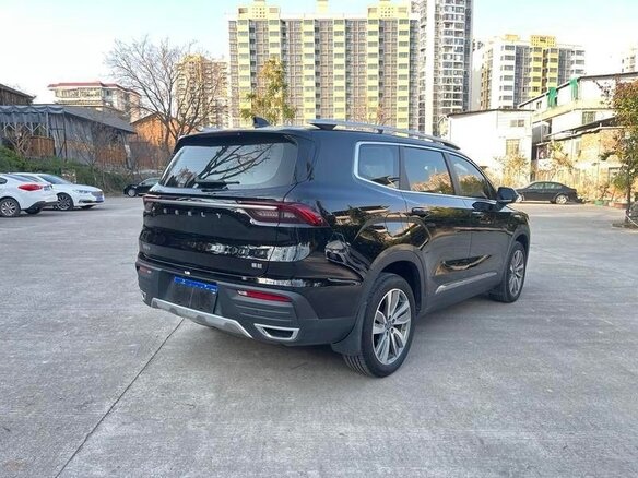 2022 Geely Okavango I, чёрный, 2300000 рублей - вид 5