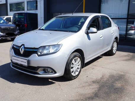 2017 Renault Logan II, серый, 570000 рублей, вид 1