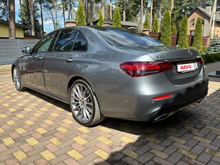 2022 Mercedes-Benz E-Класс 350 V (W213, S213, C238) Рестайлинг, серый, 5500000 рублей, вид 5