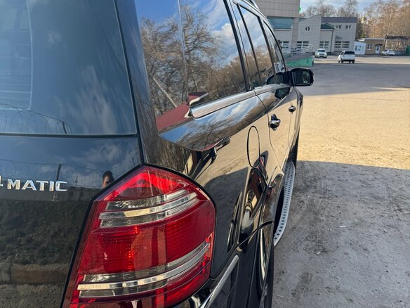2008 Mercedes-Benz GL-Класс 500 I (X164), чёрный, 1500000 рублей - вид 9