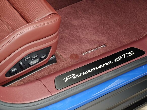 2026 Porsche Panamera GTS III, синий, 27900000 рублей - вид 6