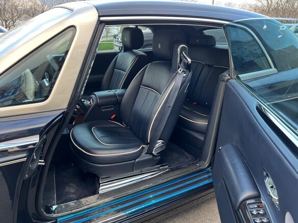 2015 Rolls-Royce Phantom VII Рестайлинг (Series II), синий, 33000000 рублей - вид 9