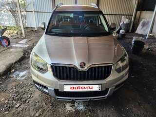 2015 Skoda Yeti I Рестайлинг, серебристый, 1150000 рублей, вид 1